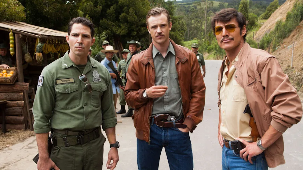 نارکوها:اثری که تو رو به دنیای قاچاقچیها و پلیسهای شجاع میبره! 3 نارکوها