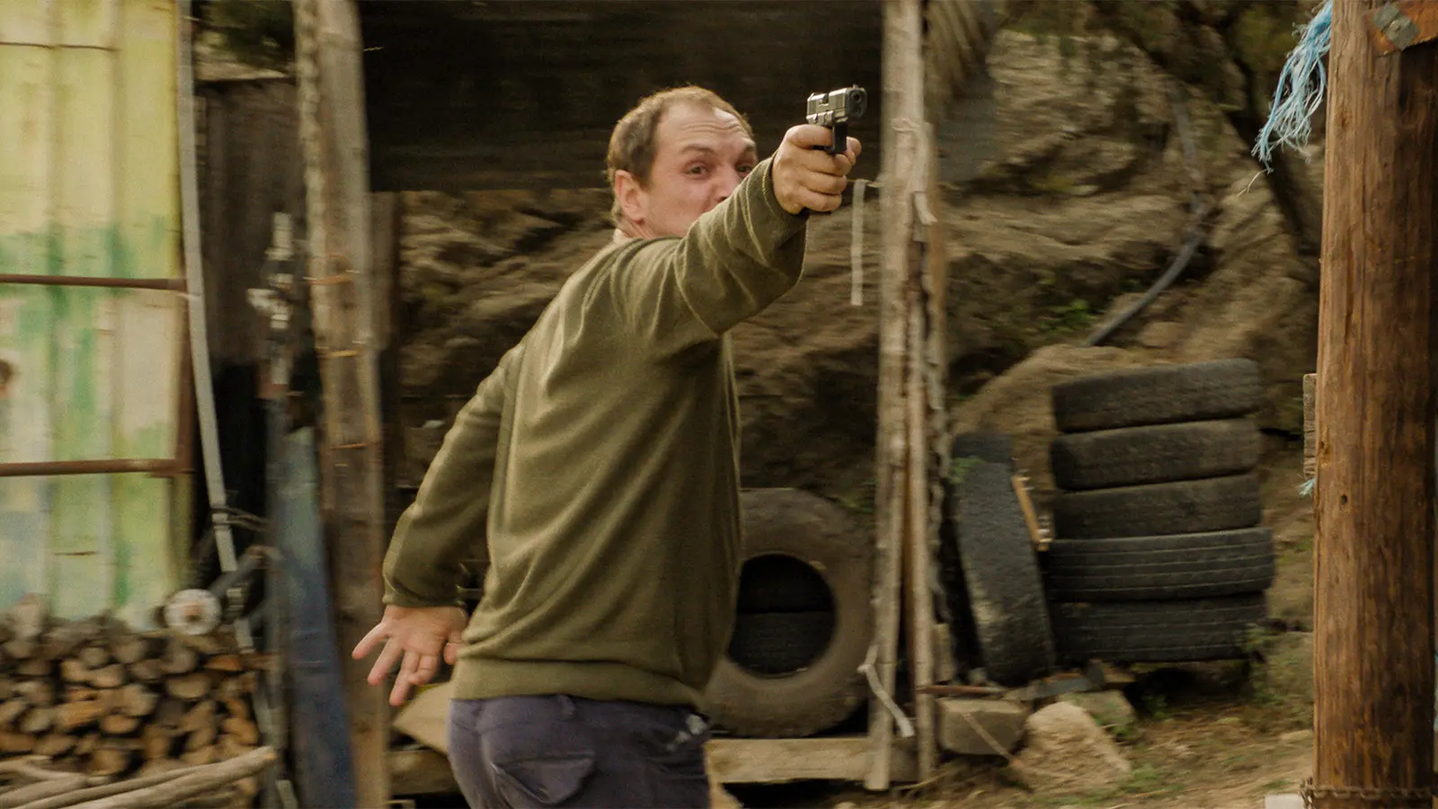 نقد و بررسی فیلم موهیکان | The Mohican 2025 3 فیلم موهیکان