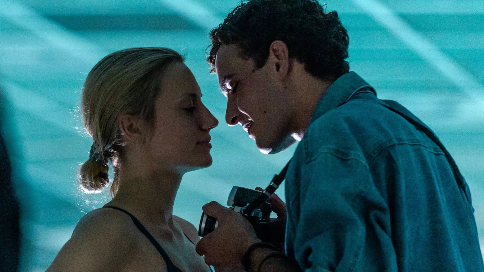 فیلم بدن‌اش