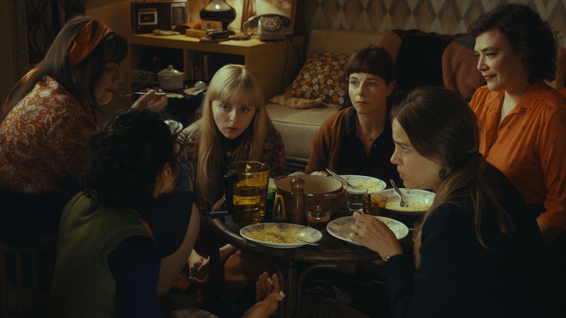 نقد و بررسی فیلم آنی عصبانی | Angry Annie 2022 2 فیلم آنی عصبانی