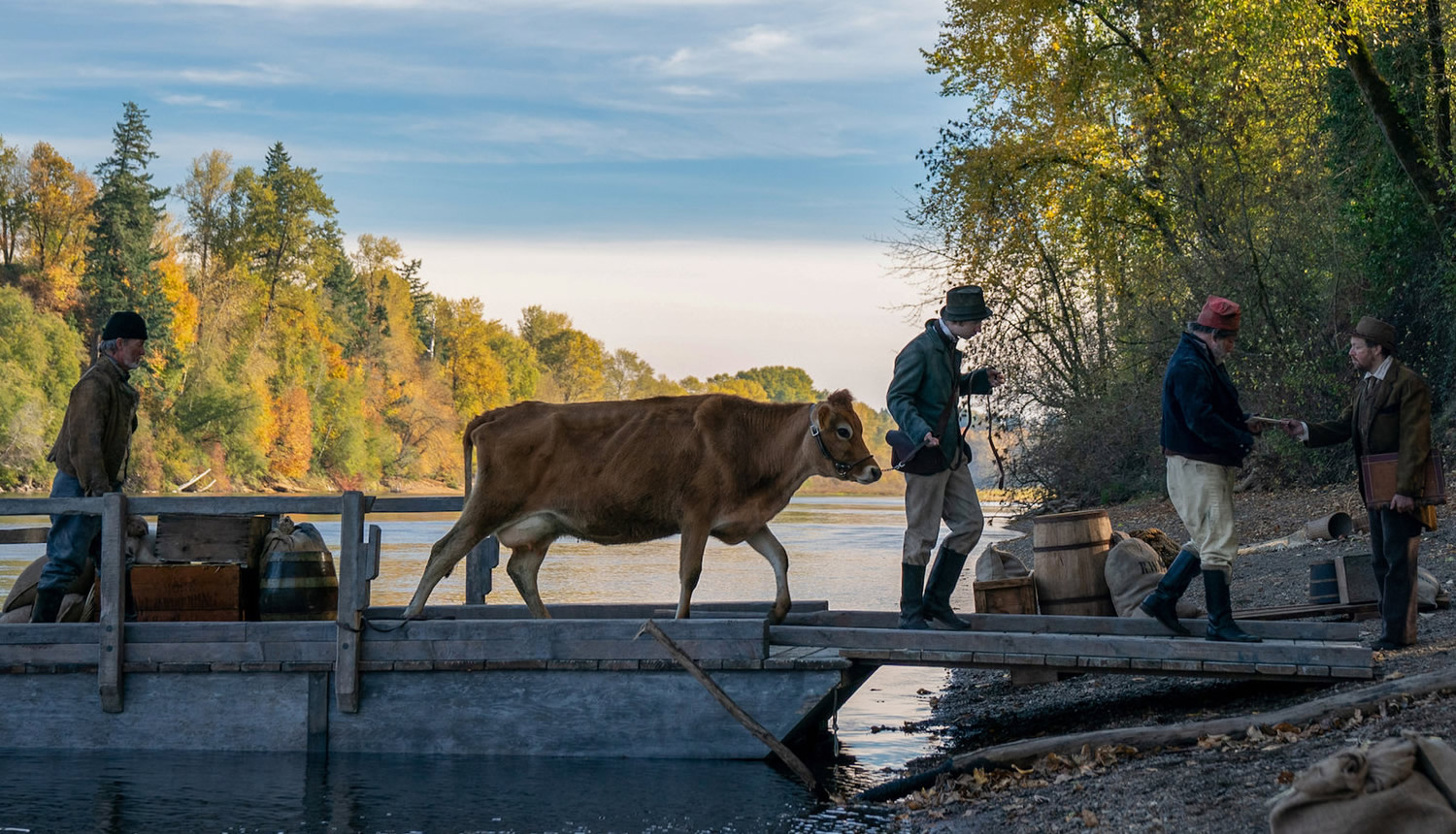 نقد و بررسی فیلم اولین گاو | First Cow 2020 2 فیلم اولین گاو
