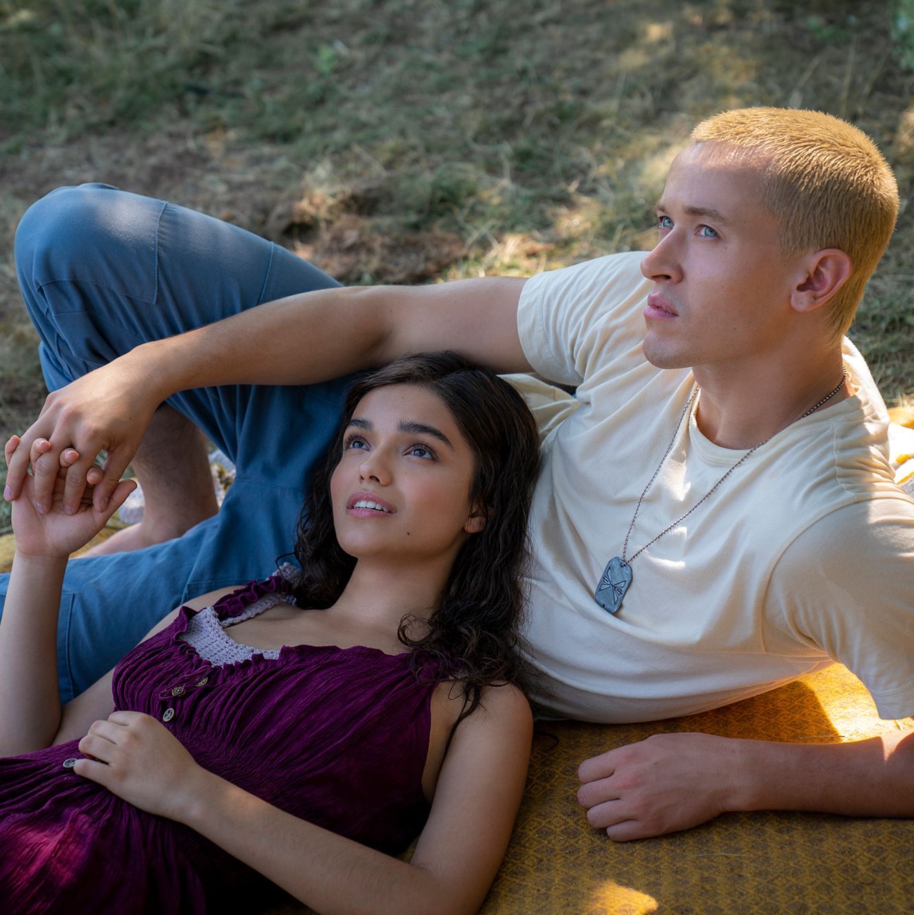 بازی‌ های گرسنگی تصنیف پرندگان آوازخوان و مار ها