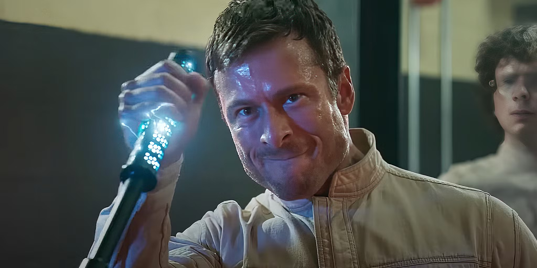 نقد و بررسی فیلم مرد فراری | The Running Man 2025 2 فیلم مرد فراری