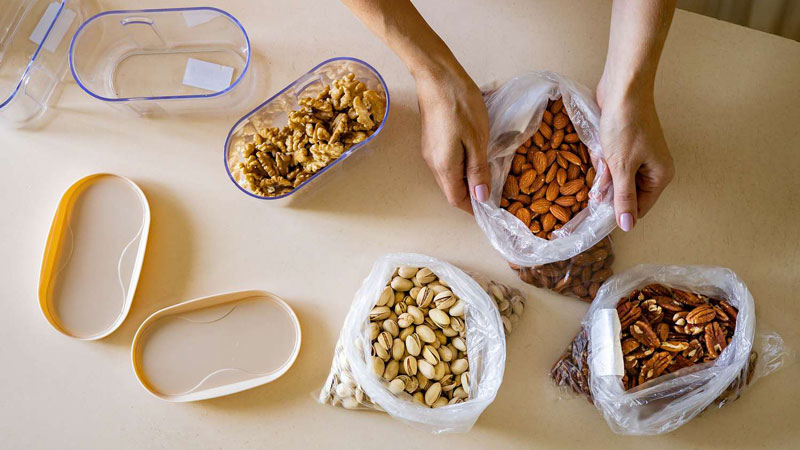 ترفندهای نگهداری آجیل عمده و خشکبار برای حفظ تازگی 1 ترفندهای نگهداری آجیل عمده و خشکبار برای حفظ تازگی